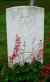 Private Thomas Irving. 12828.